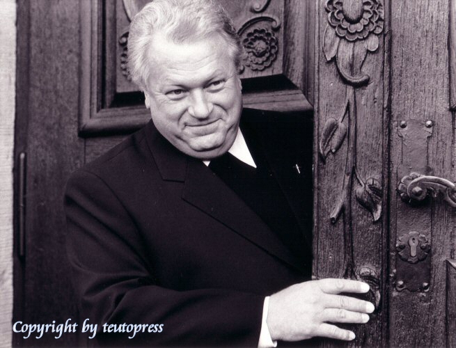 Hier gehts zur Günter Strack Fanseite